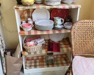 Kitchen wares and lamps