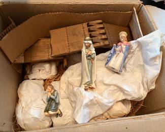 Hummel Nativity
