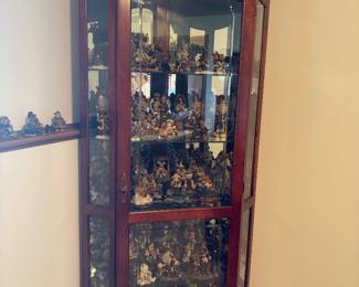 Lighted Curior full Treasure Teddys