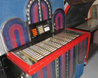 Vintage Seeburg Mardi Gras Jukebox w/Records
