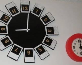 Unique Analog Wall Clock