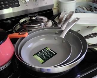 Kitchen items never used