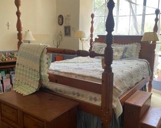 Basset bed with step