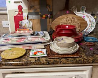 Trays, cutting boards, trivets