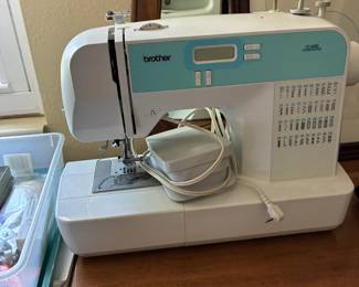 Brothers 4000 lightweight sewing machine