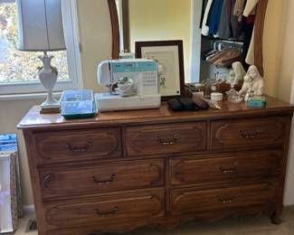 7 Drawer Dresser with mirror