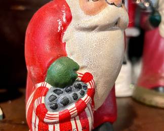 $95~Vaillancourt Santa
