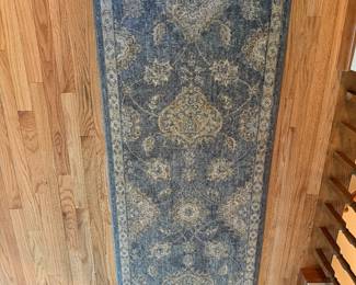 Large runner