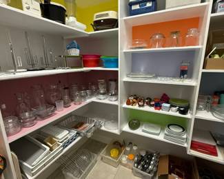 Pantry Full O' Kitchen Items