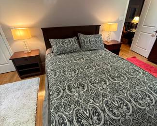 Bedroom Set, Rugs, Comforter and Shams, Unique Lamps