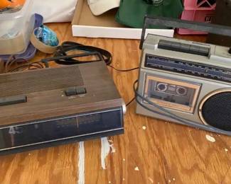 OR228Vintage Radios