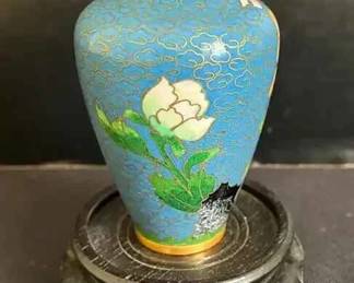 OR131Vintage Chinese Cloisonne Miniature Vase With Stand