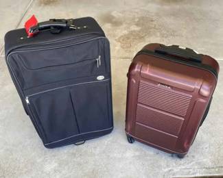 OR1972 Suitcases