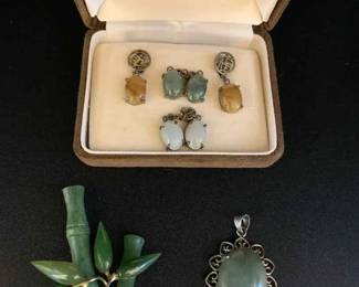 OR161VVintage Jade Jewelry