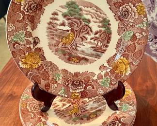 Vintage Set of 4 Naseo Japan Ironstone Dinner Platea