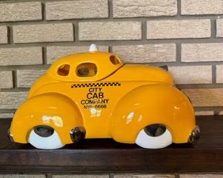 Vintage Jamestown China City Cabbie Cookie Jar