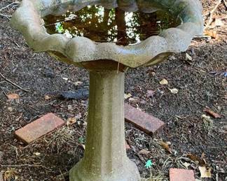 31 - Concrete Birdbath - 29 x 22