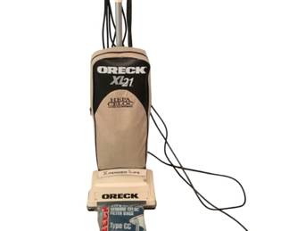 179 - Oreck Vacuum XL 21 w/ bags (Description): Used as is electric/electronic/mechanical item. No guarantee all components, untested