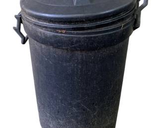8 - Outdoor Trash Can w/ wheels & lid (Description): 20 x 38