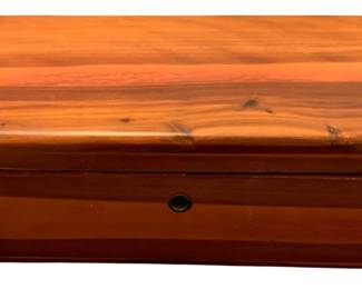 94 - Lane Trinket Box - 9 x 5 x 3.5
