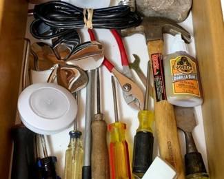 200 - Drawer Lot