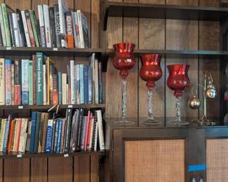 Books & home decor 