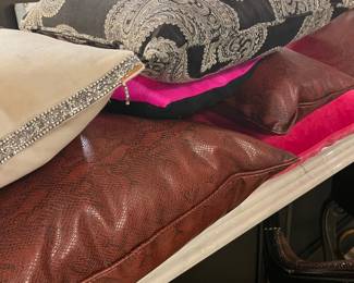 Decorative pillows