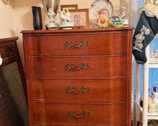 5 Drawer Highboy Chest of Drawers