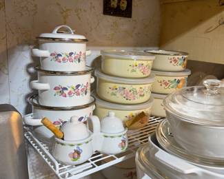Enamel Ware Cooking & Storage Containers