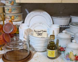 Arcopal France “Odessa” pattern Set of Dishes