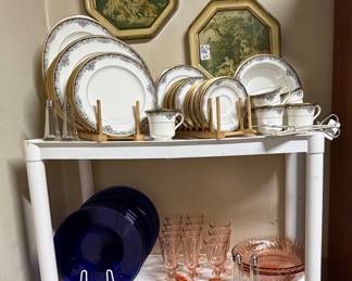 One of 4 Sets of China