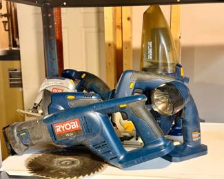 Ryobi Tool Lot-missing Batteries