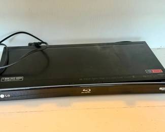 LG BD570 Blu-ray disc player