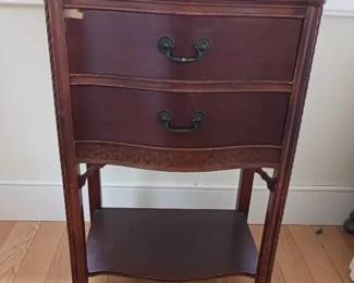 (2) Drexel & Wabash Vintage Nightstands