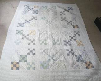 (3) Eddie Bauer Quilts, (2) Quilt Pillowcases, (2) Blankets