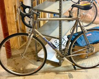 Serotta Legend titanium road bike