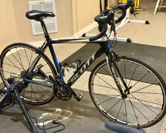Scott CR1 Elite carbon road bike & Stand
