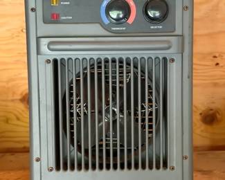 Duracraft Heat Giant electric heater