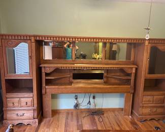 Oakwood interiors solid oak bedroom set with armoire & lingerie chest $2000 obo