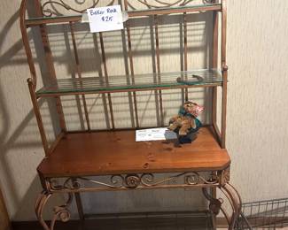 Vintage bakers rack $25
