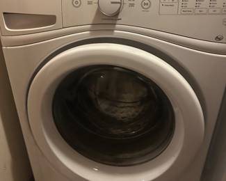 Whirlpool front load washing machine $100