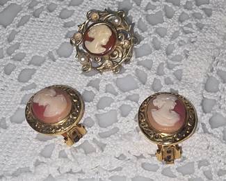 Cameo Jewelry 