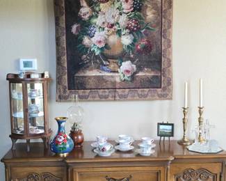 Entry Decor