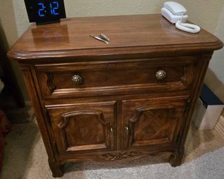 Drexel Heritage French Provincial nightstand
