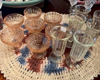Jeanette Pink Buttons & Bows Sherbet cups & Vintage Parfait Glasses