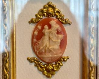 Set of Four Coordinating Cameo Pictures