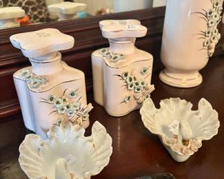 Thames Japan lidded canisters