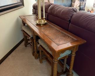 sofa table with stools
