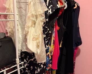 ladies' clothing