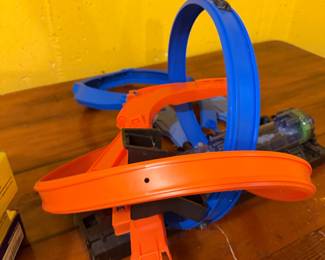 Hotwheels track